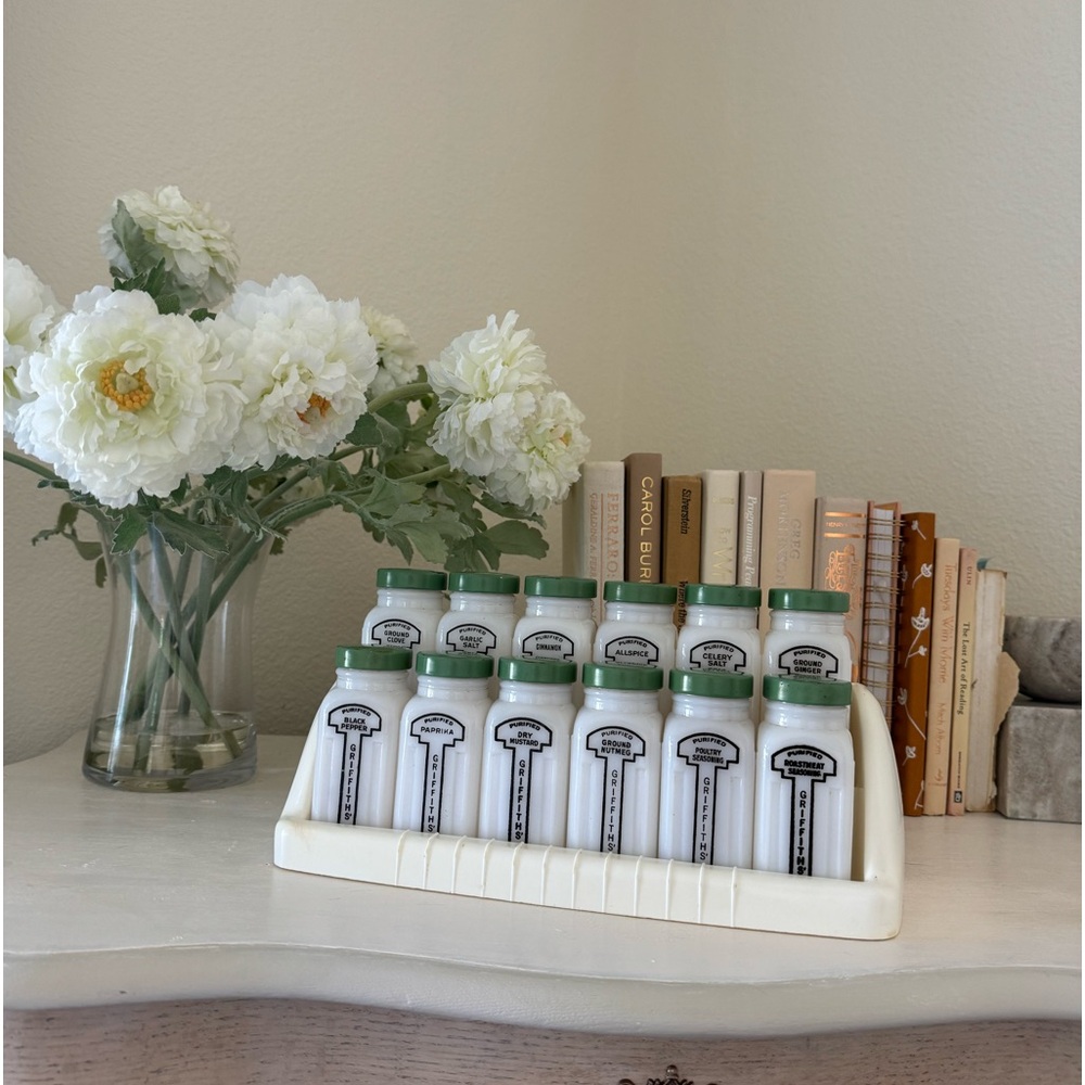 Retro Mint Griffith Spice Jars Complete Set